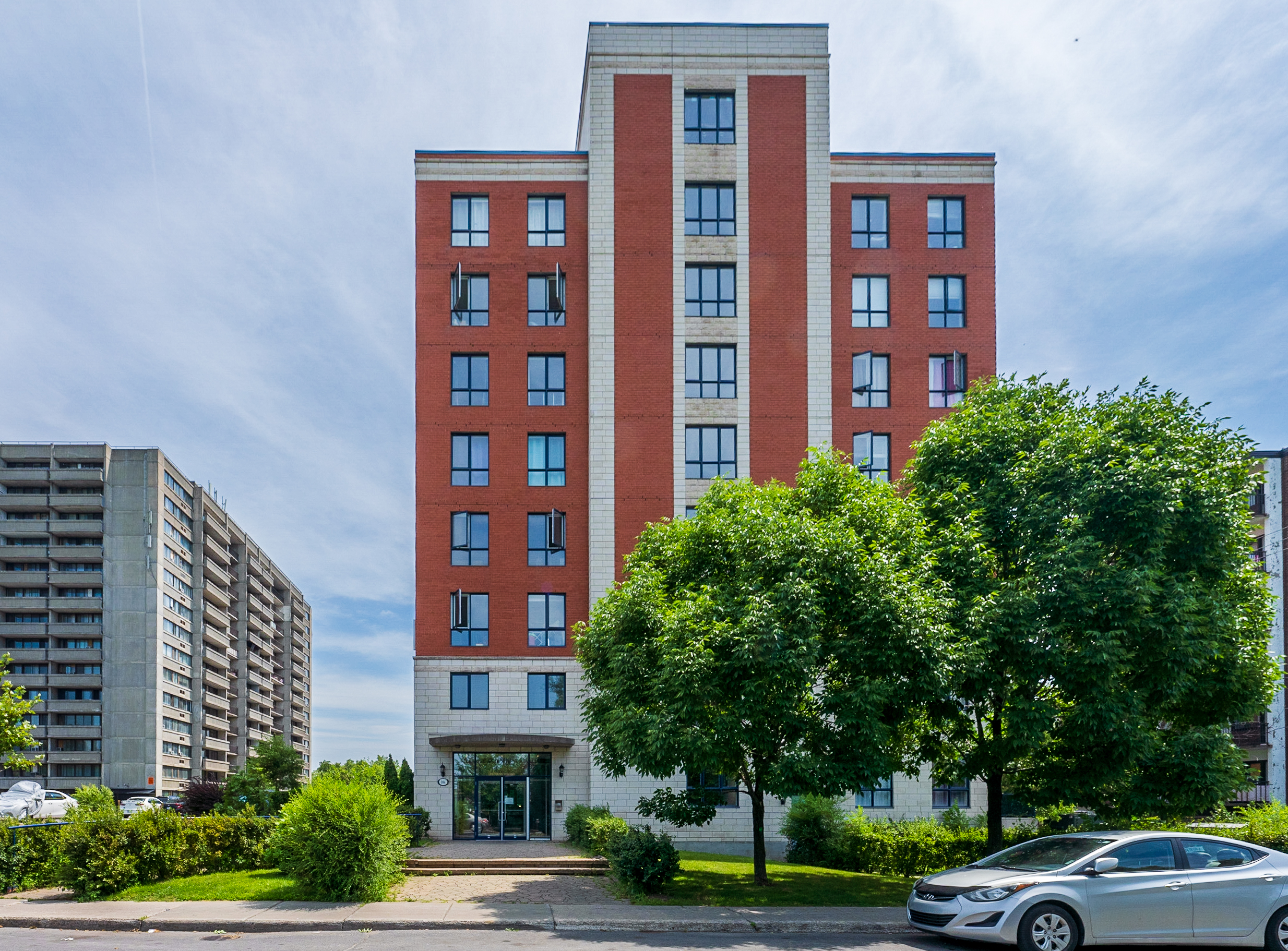 Apartment / Condo for sale, Saint- Laurent